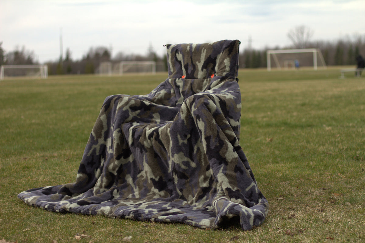 Camo Double Faux Fur Stadium blanket